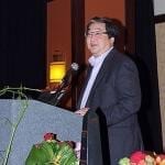 Rob Kitayama of Eden Floral presents at Fun N Sun