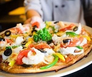 Pizza Parlor Owner Dishes Tips on Customer Service for all Industries