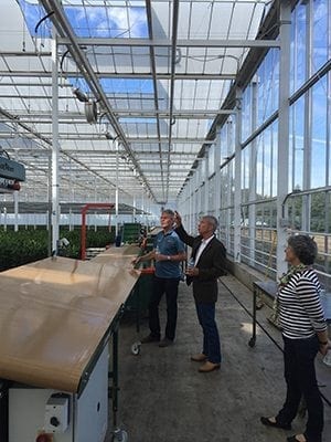 Congressman Pays Visit to Oregon Flower Farm