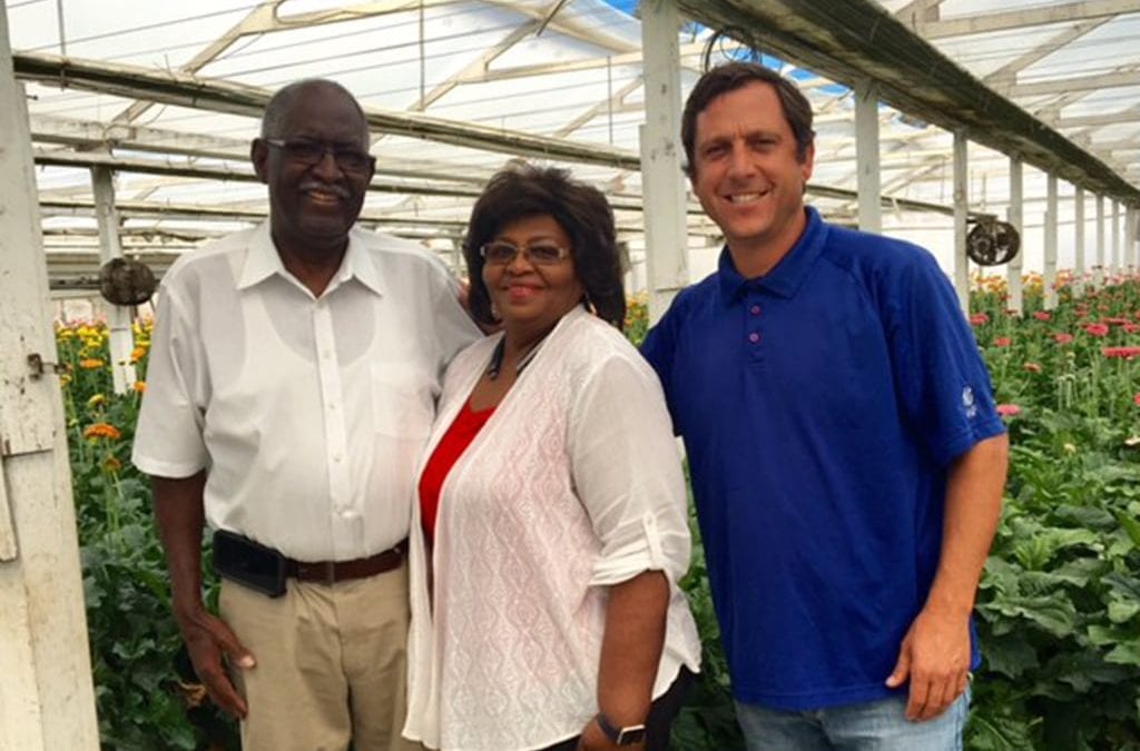 Industry Members Meet, Greet and Connect for Petal It Forward