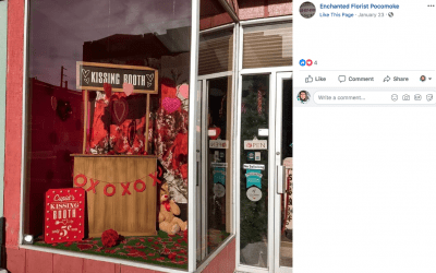 Kissing Booth Elicits Photo Ops, Early V-Day Orders