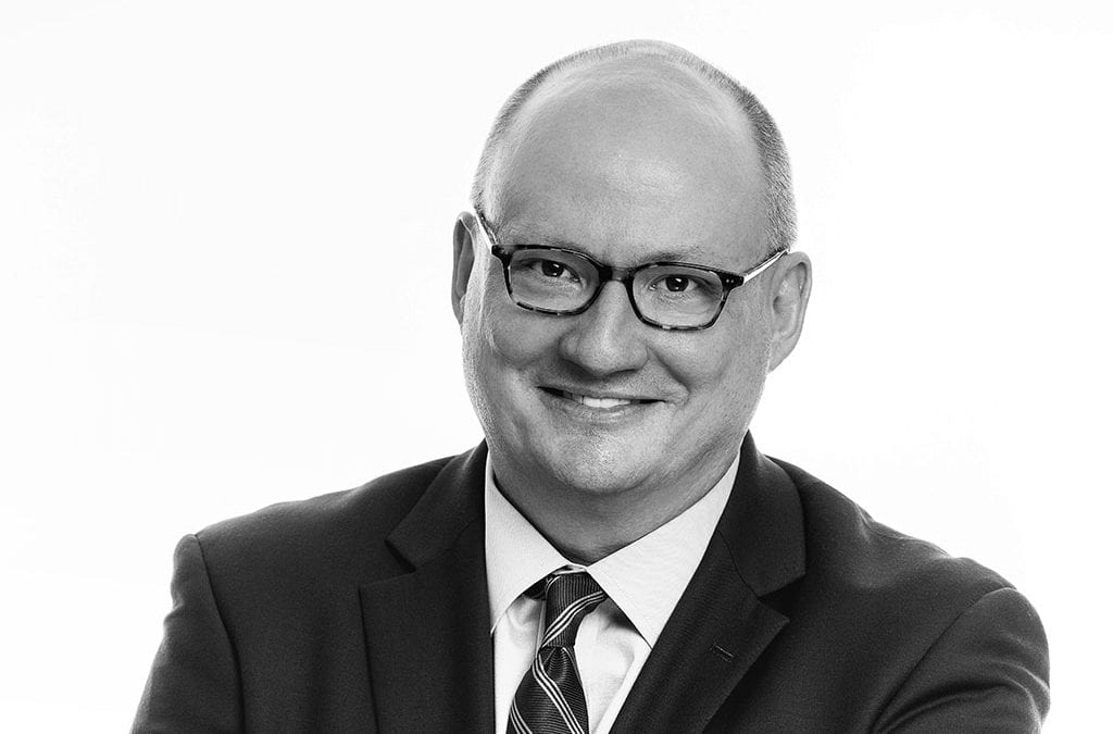 Baby, How You Feelin’? How to Pitch V-Day to Singles