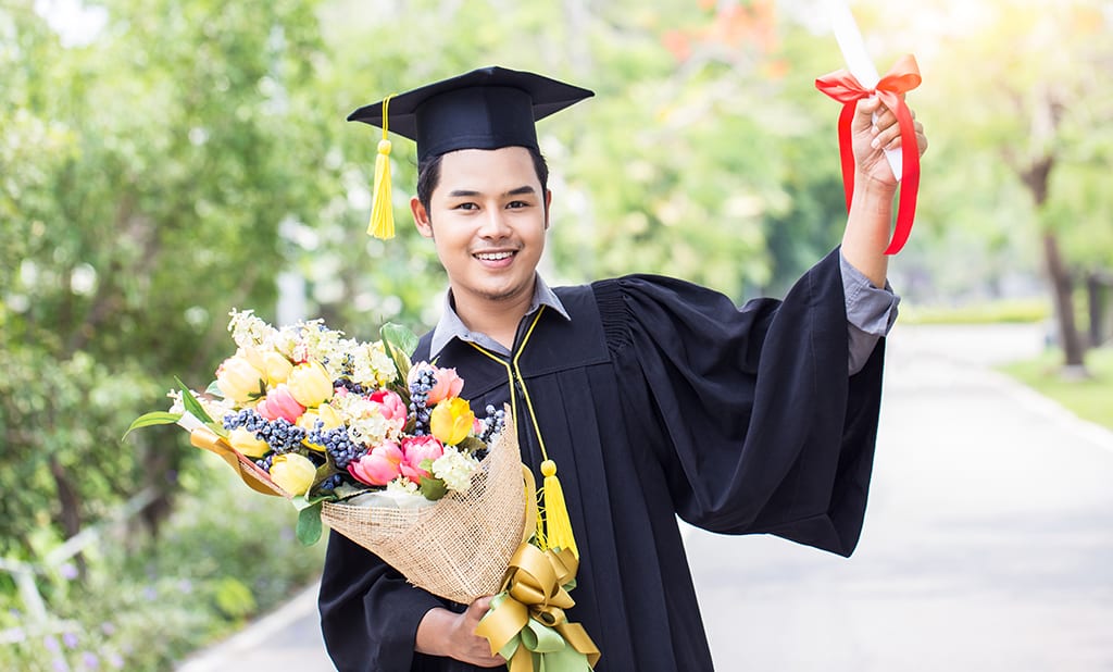 Florists Turn Attention to Grads