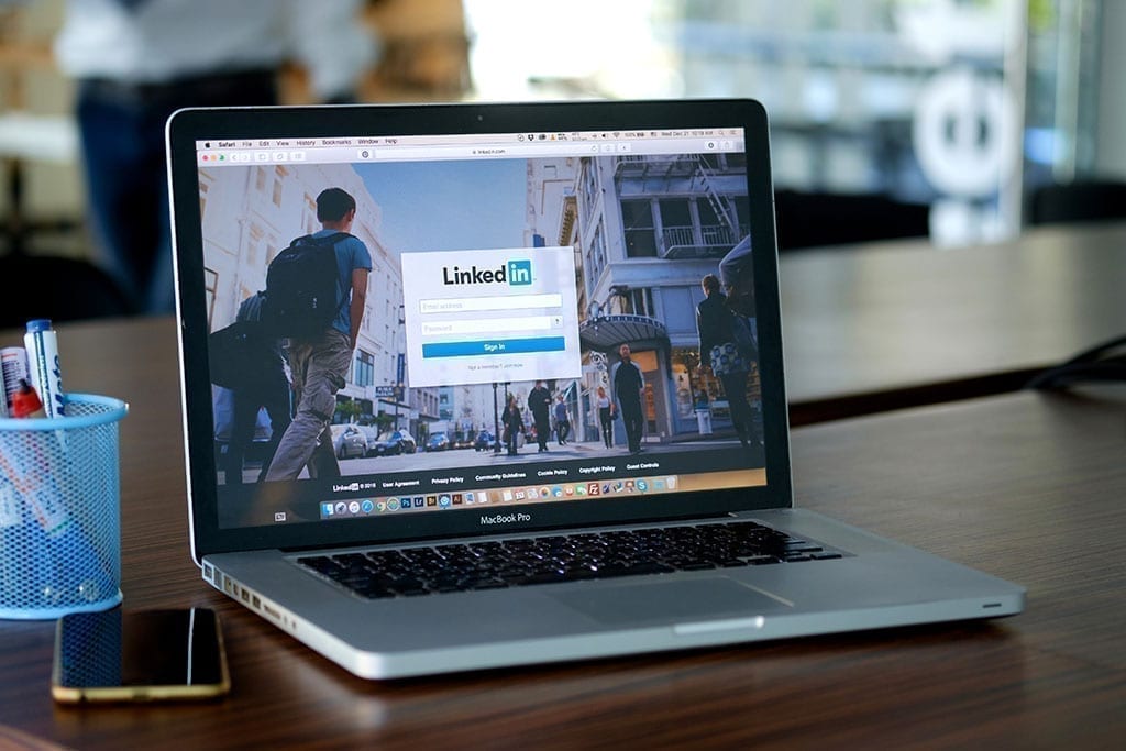 How to Grow Your Business with LinkedIn